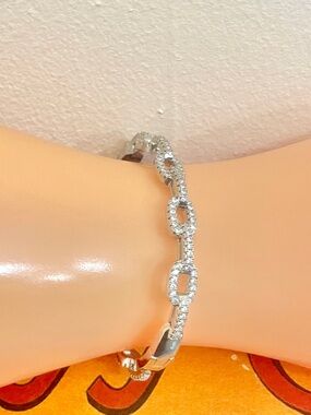 Iced Out Chain Link White Gold Filled CZ Bangle Bracelet Designer Inspired NWOT